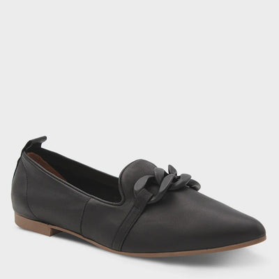Chain Leather Loafer - Black