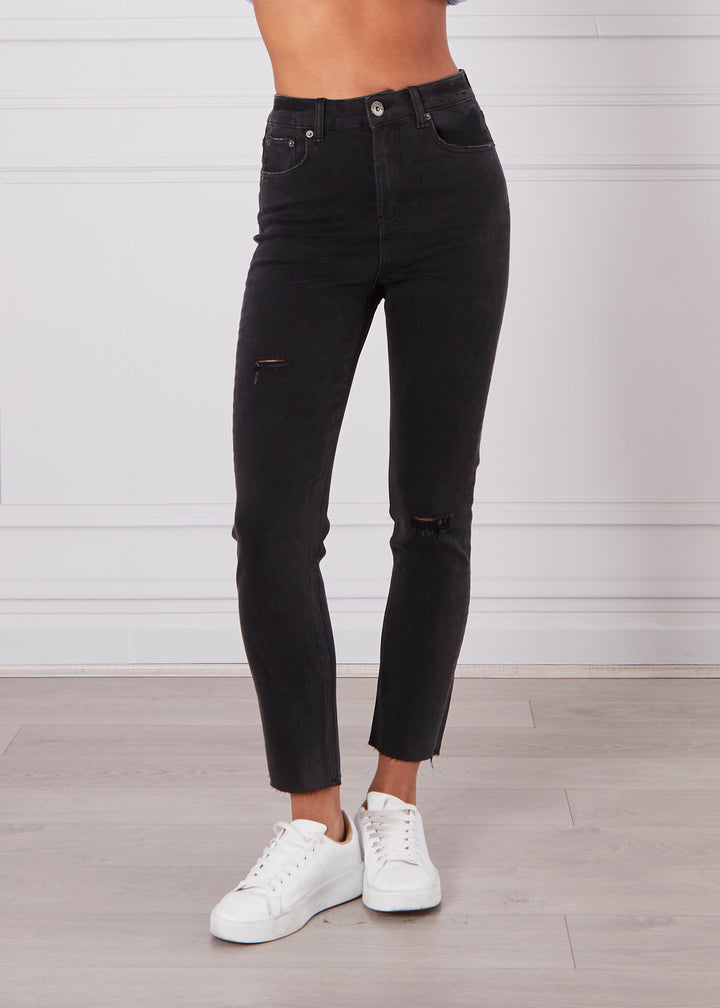 Taylor Mom Jean - Black