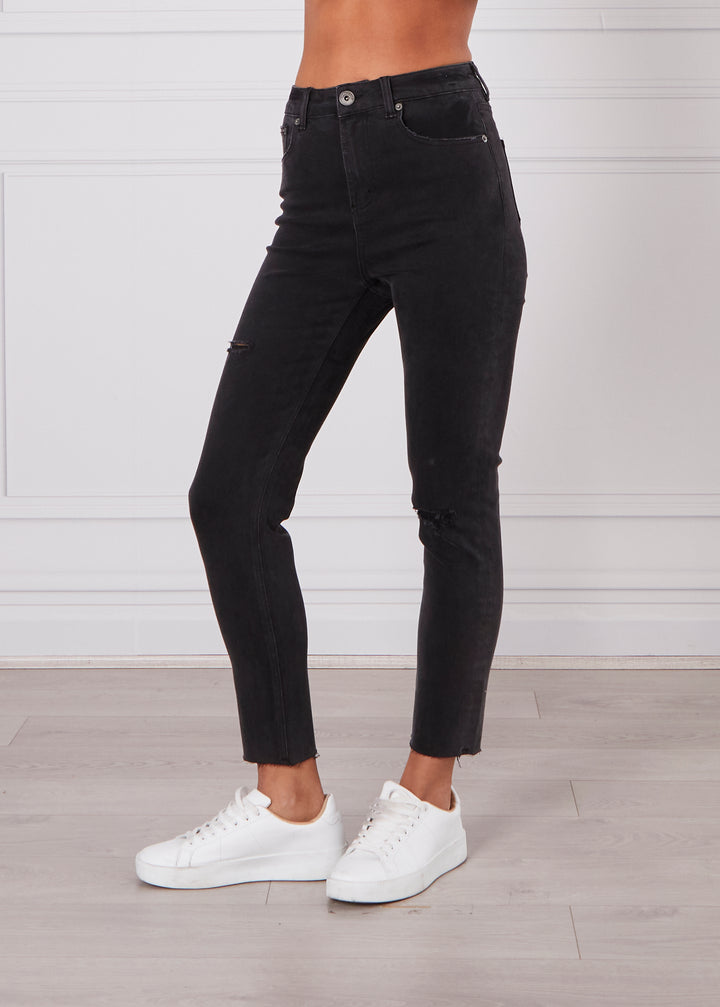 Taylor Mom Jean - Black